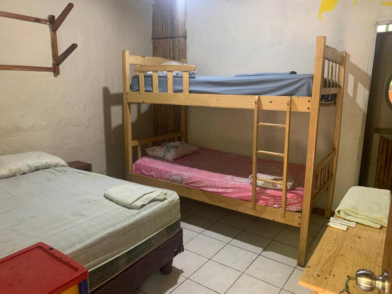 Hostal Mamacucha Montañita 外观 照片